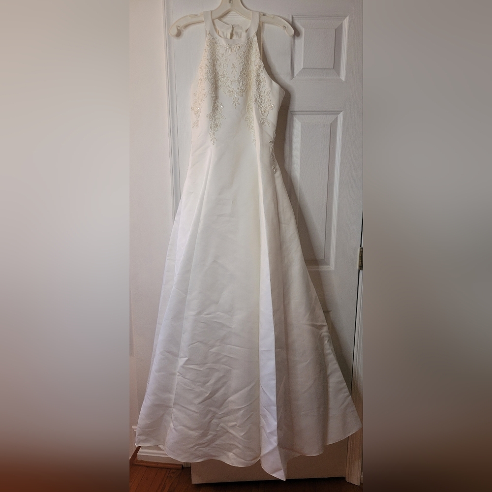 David's Bridal Ivory Lace Halter Dress